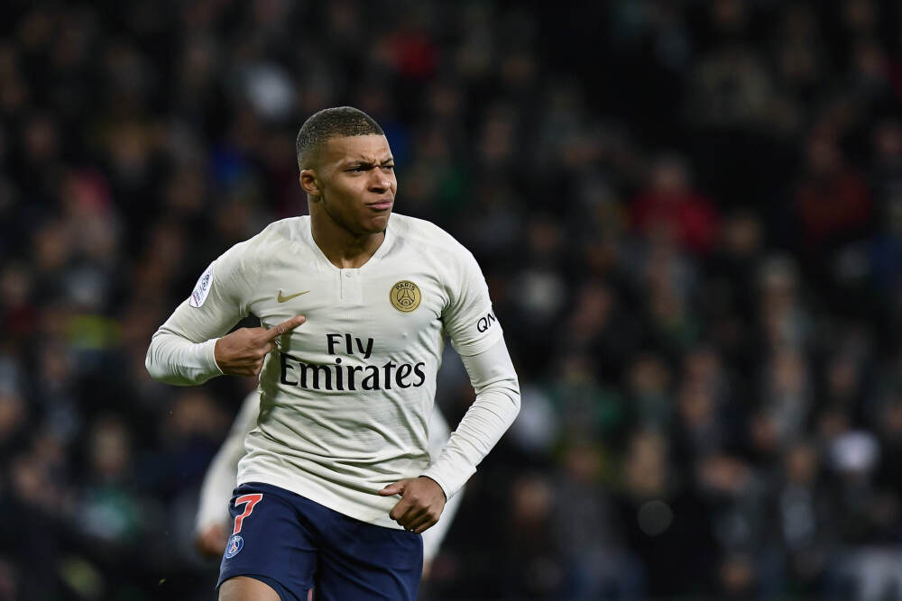 重磅! 全球首款, 2nm手机芯片诞生, 已开始量产